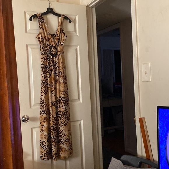 Animal print long dress looks like belt - Picture 8 of 8